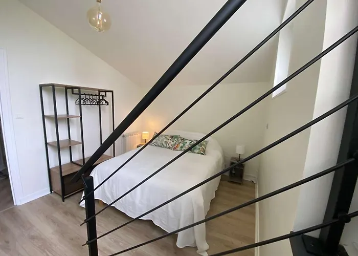 Maison Belle Epoque A Avec Terrasse, 200m - Fr-1-494-157 Apartment Royan