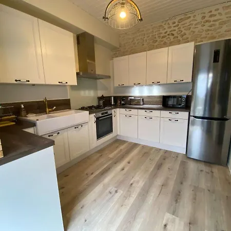 아파트 Maison Belle Epoque A Avec Terrasse, 200m - Fr-1-494-157 로양
