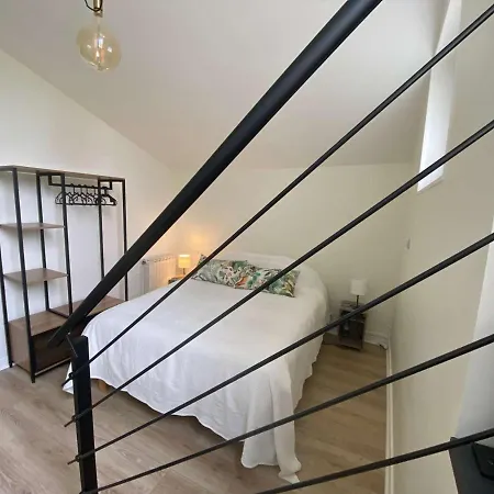 Maison Belle Epoque A Avec Terrasse, 200m - Fr-1-494-157 아파트 로양